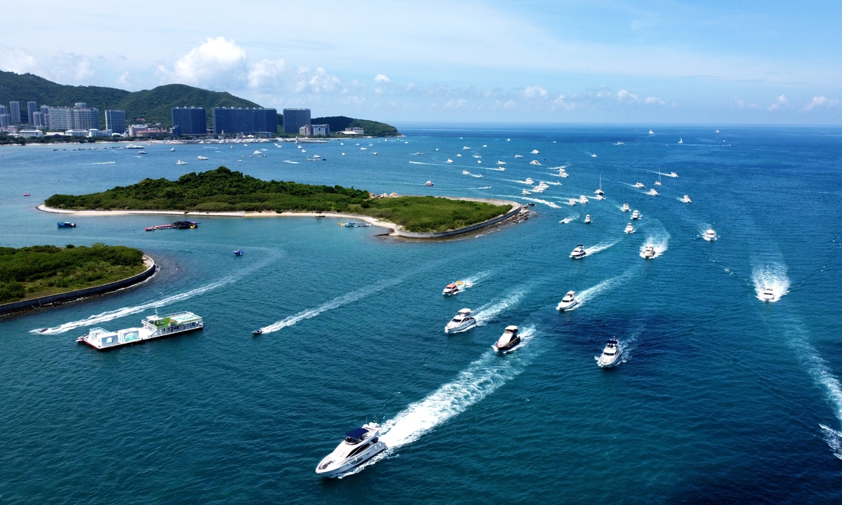 yacht cina hainan